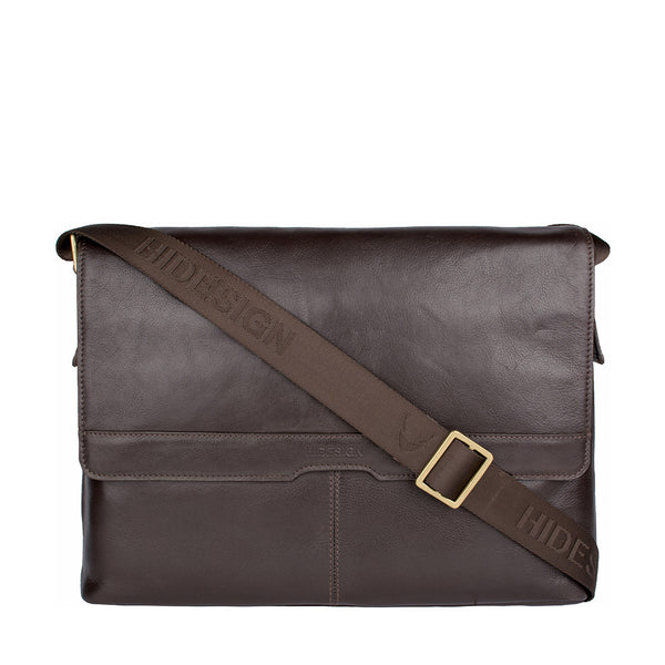 Helvellyn Medium Leather Messenger